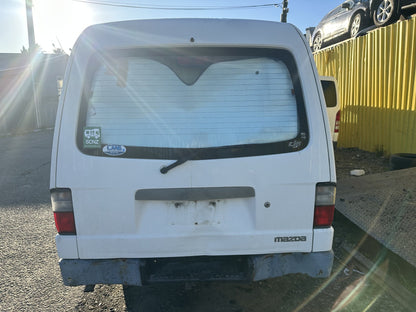 2003 Mazda E2000