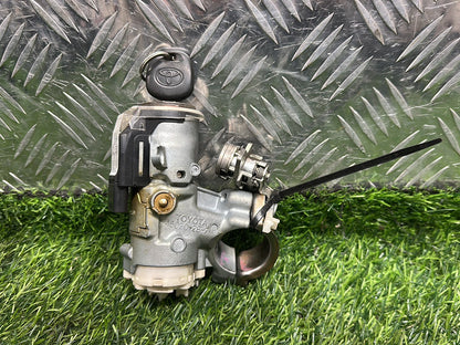2000-2005 Toyota Estima R30 - Ignition With Key PN: 45020-28-7