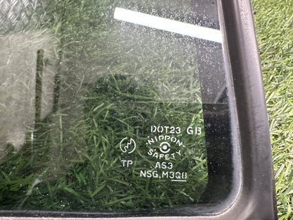 2002-2007 Mazda Demio DY- Left Rear Quarter Door Glass PN: M3Q8