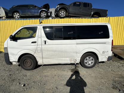 2010 Toyota Hiace Commuter