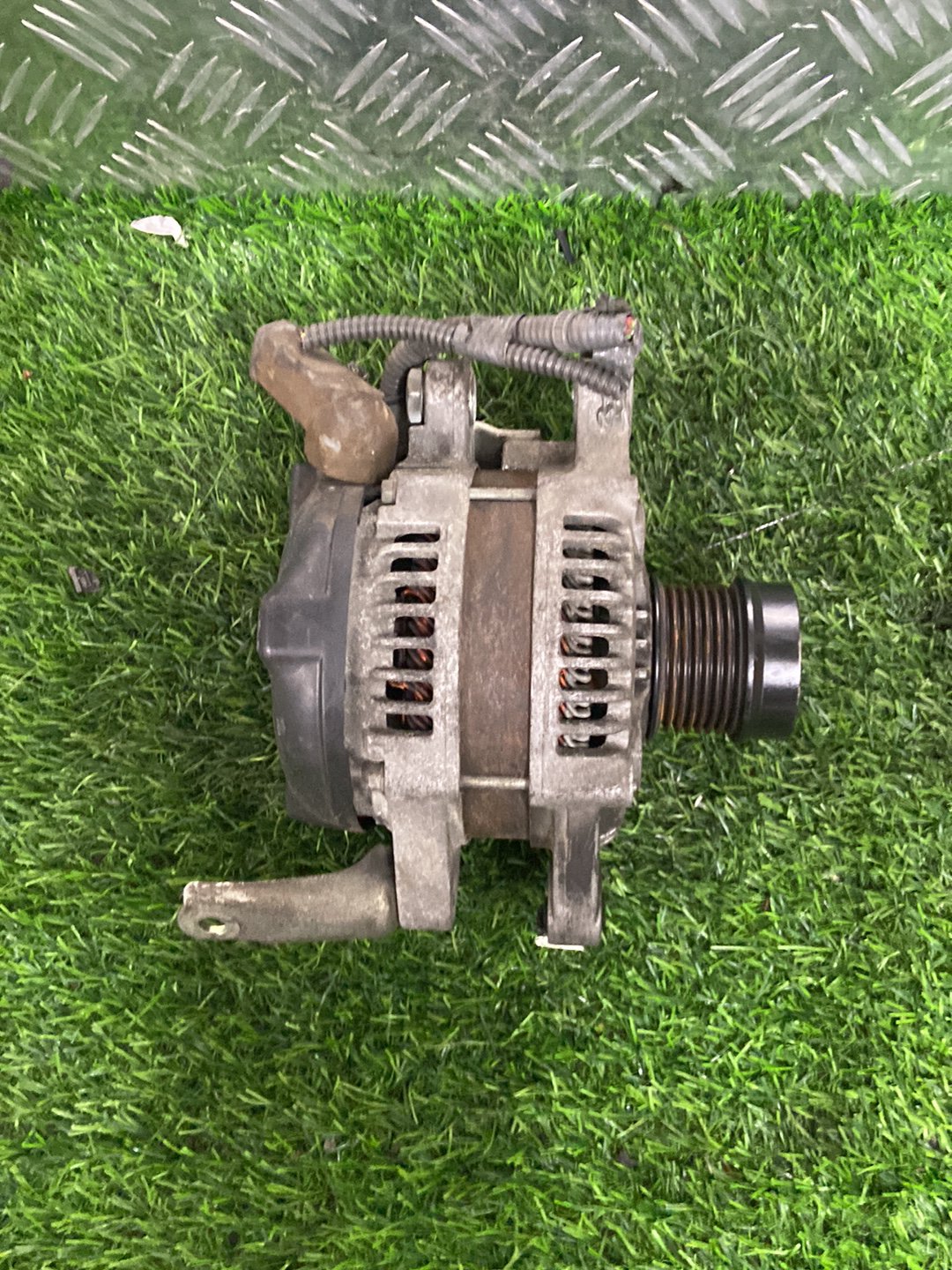 Toyota Mark X Alternator 2706031040
