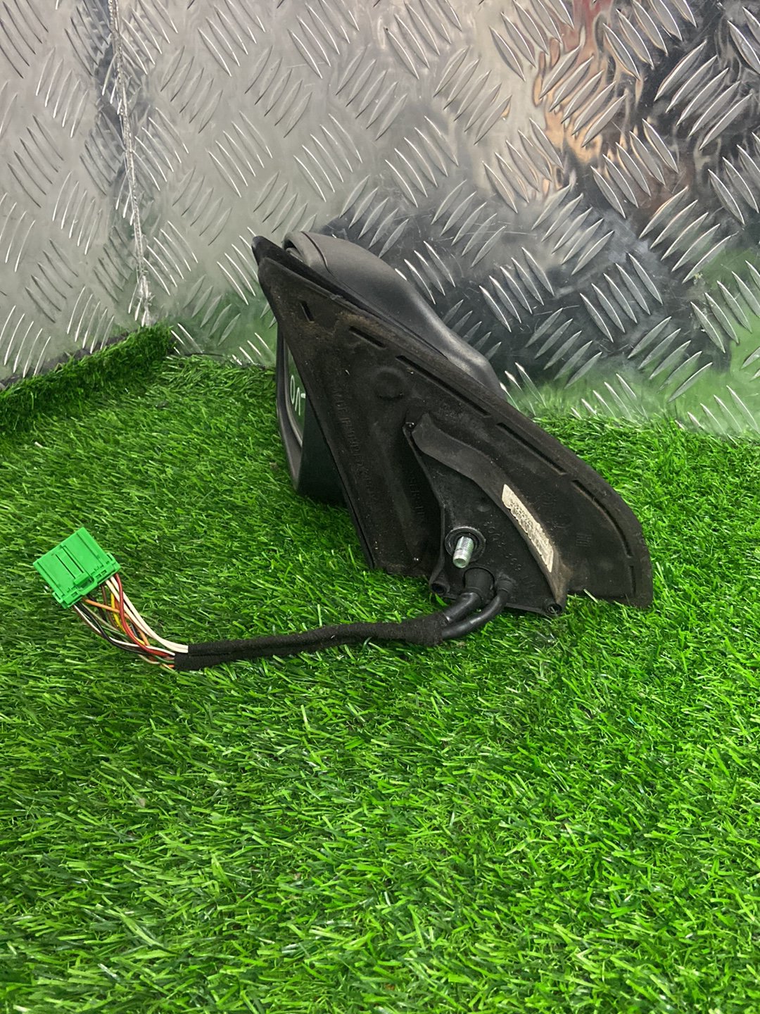 2003 - 2014 Volvo XC90 Left Door Mirror E11 015799 , 13 WIRE