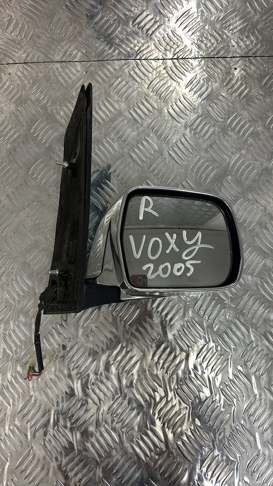 Toyota Noah AZR60- Right Door Mirror PN: 5 WIRE TYPE