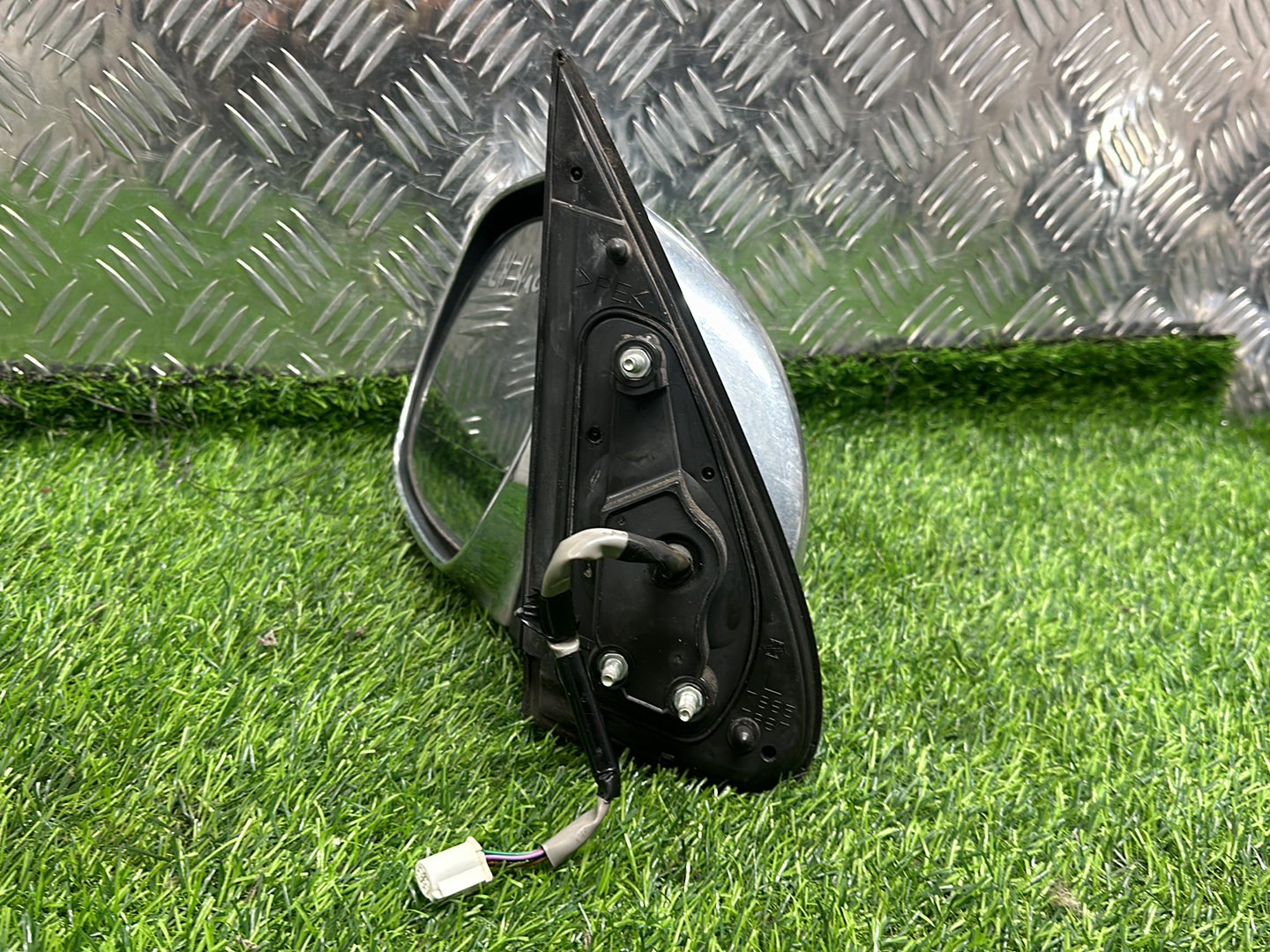 2004 - 2019 Toyota Hiace Left Door Mirror 5 WIRE TYPE