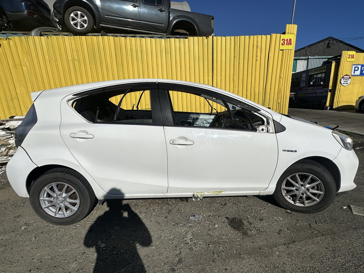 2012 Toyota Aqua Hybrid NHP10
