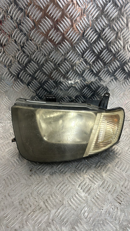 2006-2008 Mitsubishi Triton KB8T- Left Headlight PN: P4512