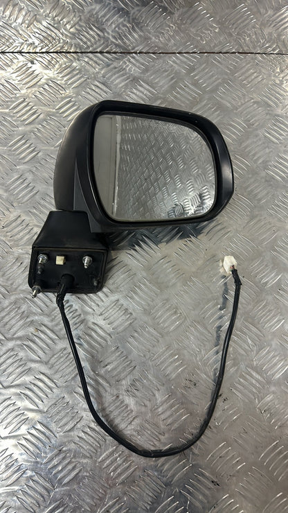 Toyota Noah Right Door Mirror 7 WIRES