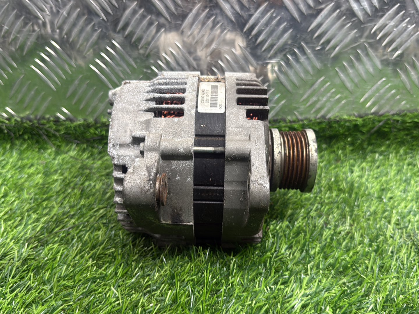 Nissan X-Trail Alternator 23100-AU400