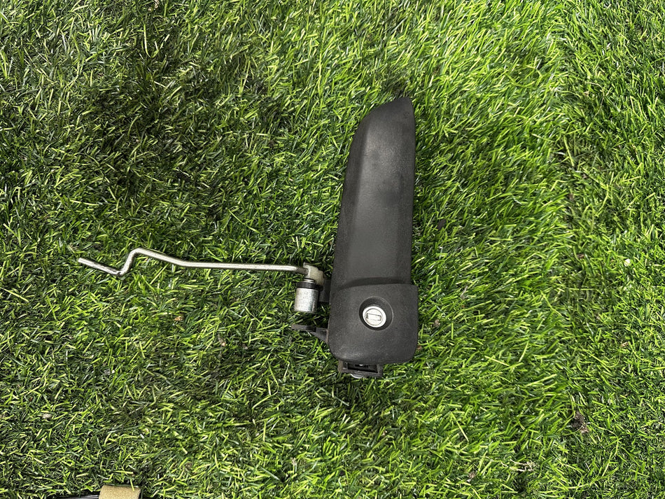2004-2019 Toyota Hiace H200 - Right Exterior Door Handle PN:
