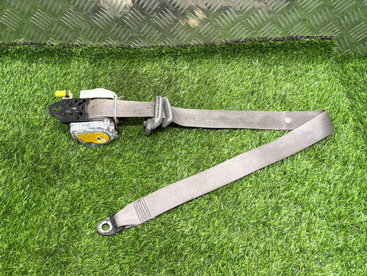2004-2011 Toyota Hilux Vigo VII N20- Right Front Seat Belt PN: 7P7380-P