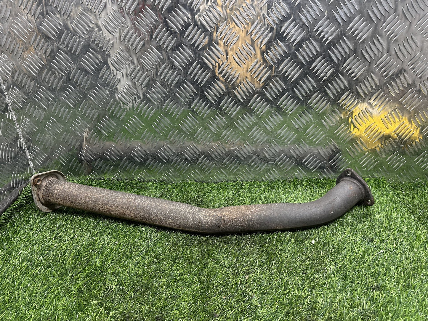 1996-2002 Toyota Land Cruiser Prado- Exhaust Mid Pipe PN: