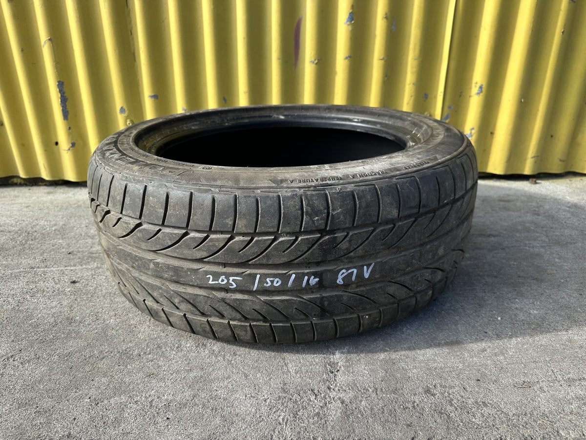 - Tyre PN: 205/50/16 87V