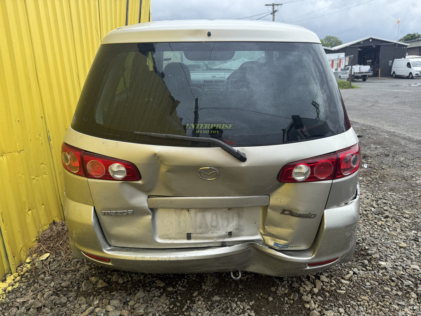 2004 Mazda Demio ZJ WRECKING FOR PARTS ONLY