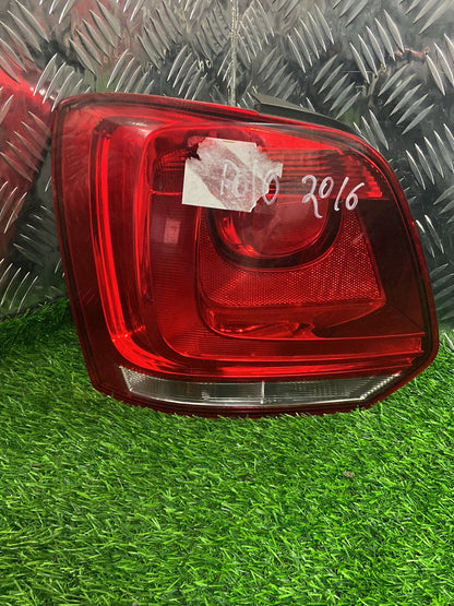 2009 - 2017 Volkswagen Polo Left Taillight 6R0945111H / 6R0945095AD / 6R0945095AC