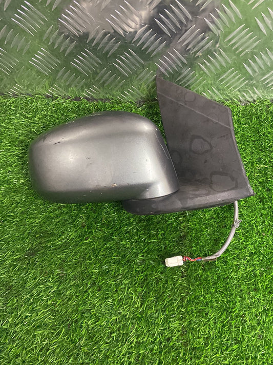 2005-2018 Nissan Wingroad Y12- Right Door Mirror PN: 5 WIRE TYPE