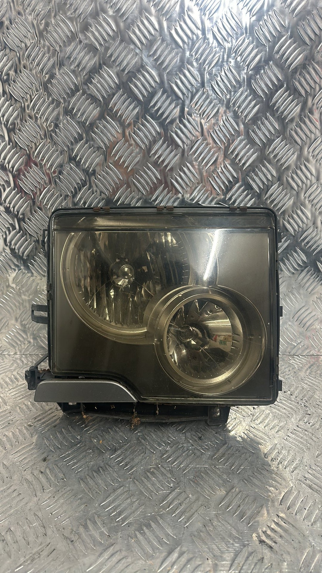 2002-2012 Land Rover Range Rover Right Headlight XBC000465
