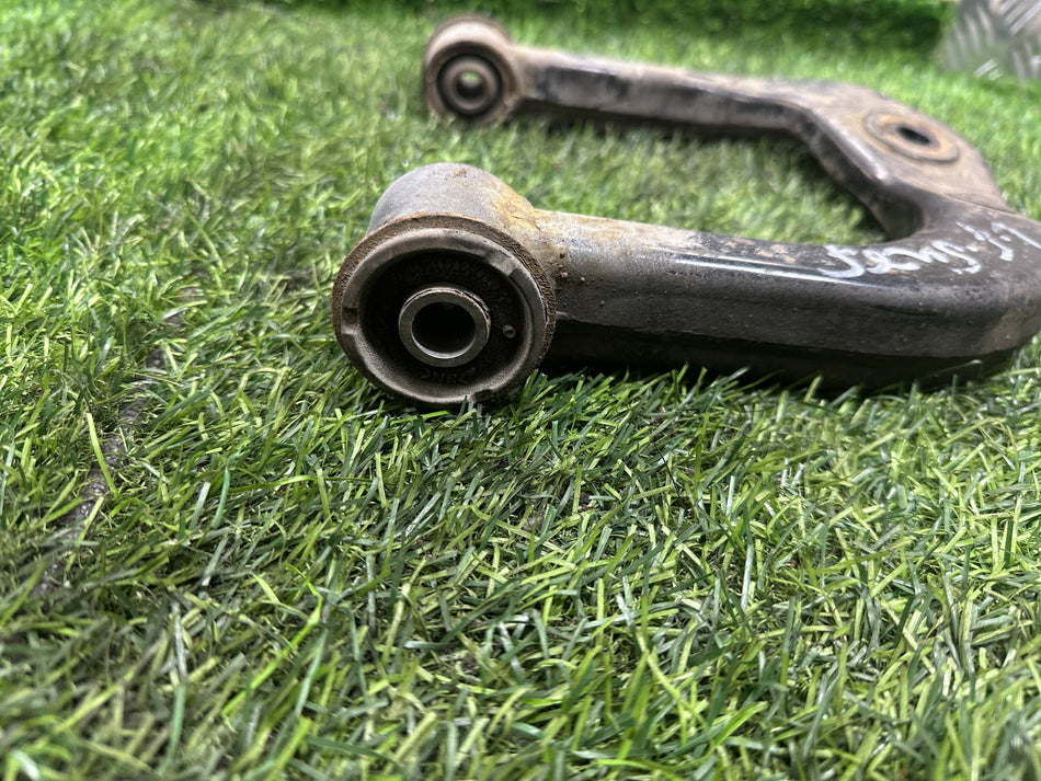 1996-2002 Toyota Hilux Surf - Left Front Upper Control Arm PN: