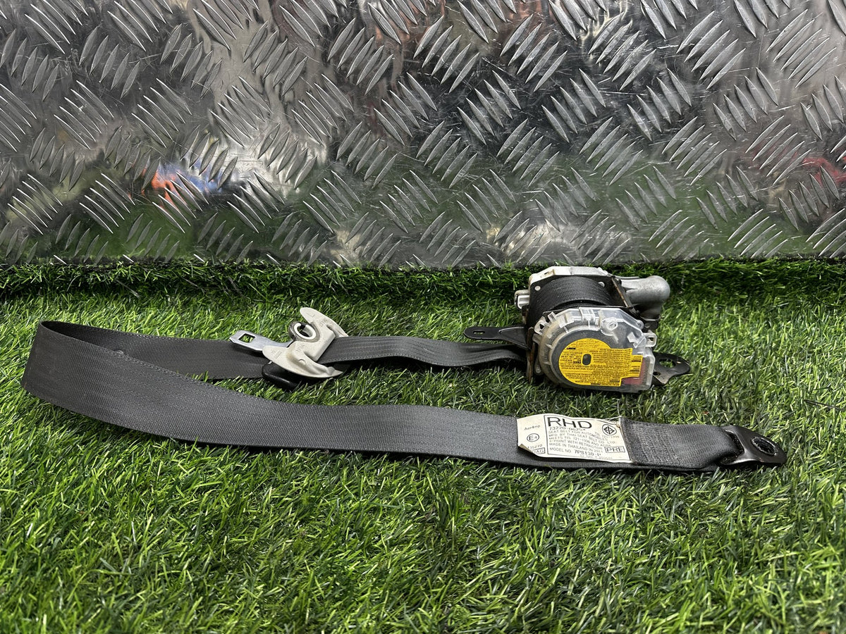 2006-2011 Toyota Camry V40 - Left Front Seat Belt PN: 7P8130-P