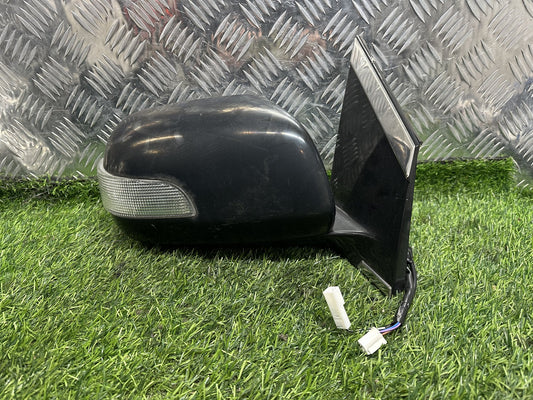 2003-2009 Toyota Harrier U30 - Right Door Mirror PN: 2 PLUG (5+2 WIRE)