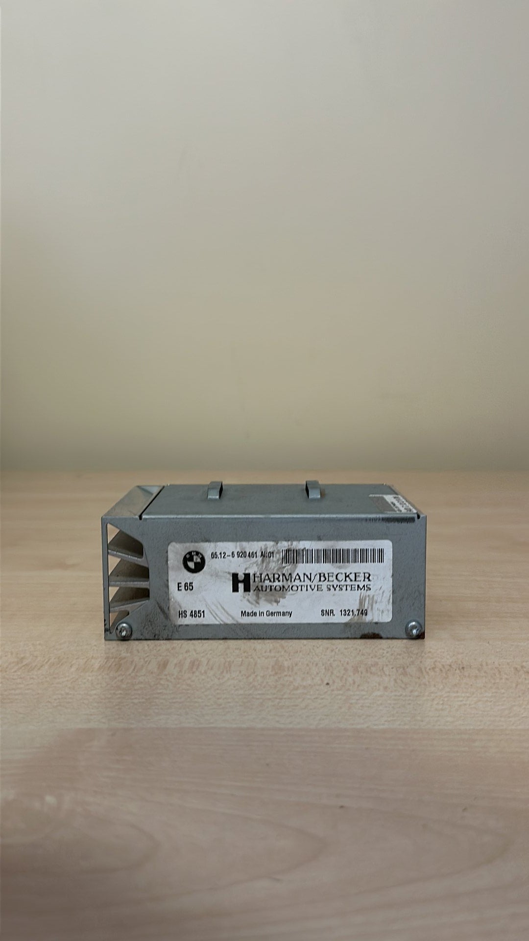 2002-2010 BMW 525i- Amplifier PN: 65.12-6 920 461