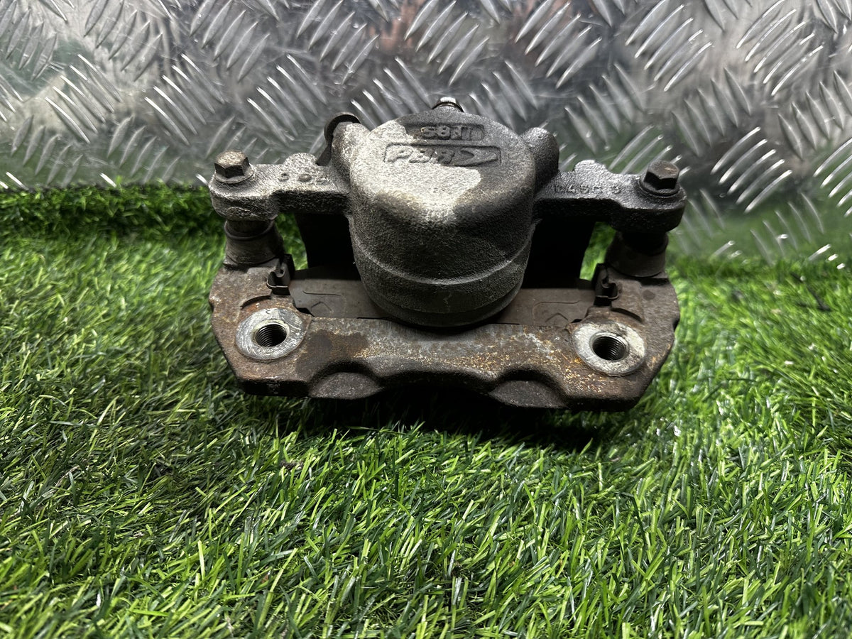 1999-2005 Ford Courier UN - Right Front Caliper PN: PBR D45C3- SINGLE POT