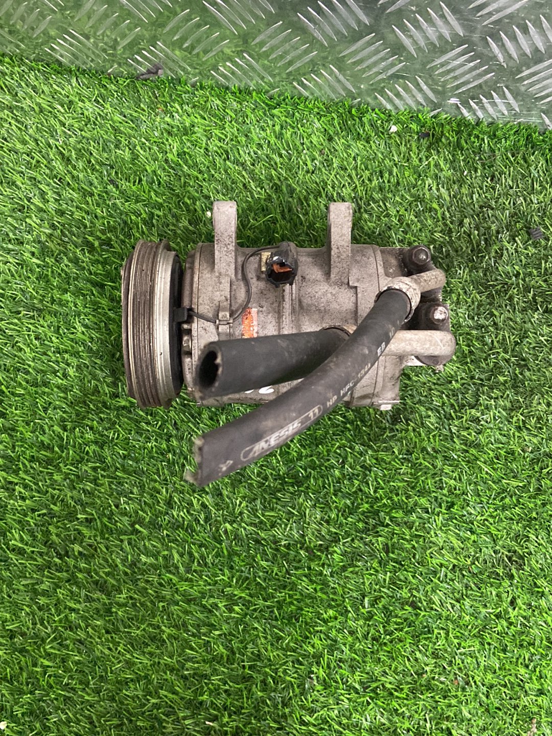 Nissan Caravan A/C Compressor 92600VW100