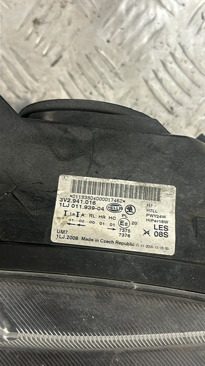 2015-2025 Skoda Superb 3V3- Right Headlight PN: 3V2 941 016