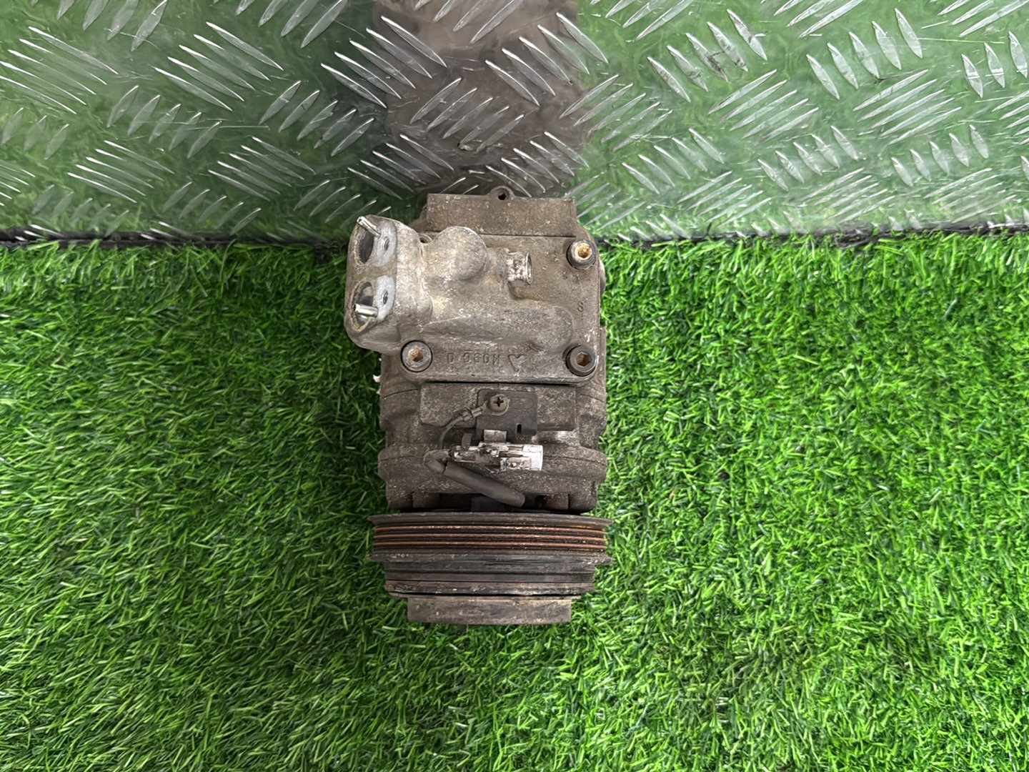 Toyota Hilux A/C Compressor 3RZ 447200-1542