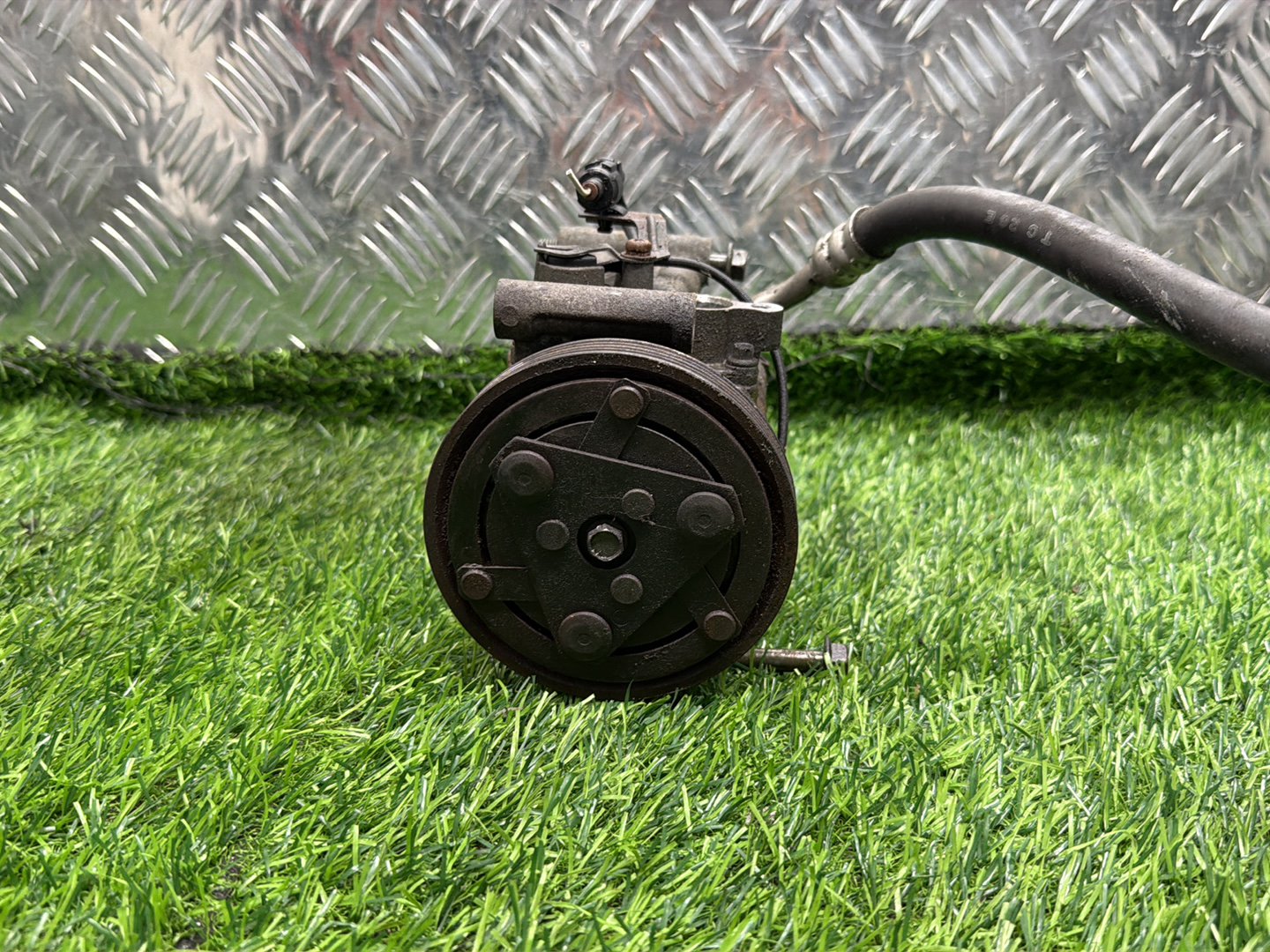 2004 - 2010 Suzuki Swift A/C Compressor 95201-63JAO