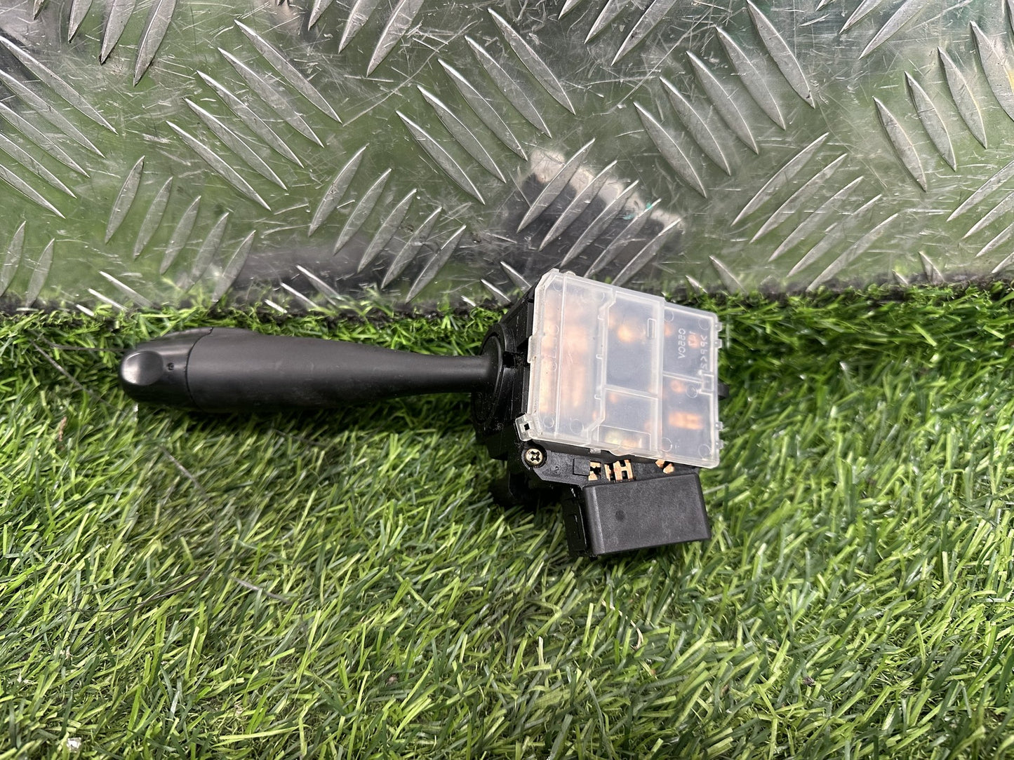 2003-2009 Toyota Wish E10 - Right Combination Switch PN: 13 PIN