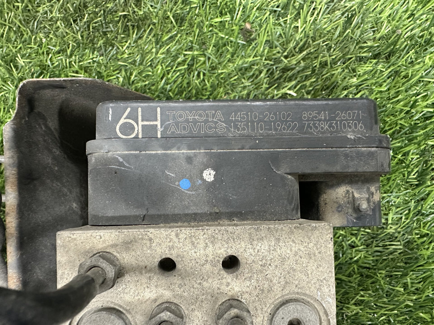 2004-2019 Toyota Hiace H200- ABS Pump/Modulator PN: 89541-26071
