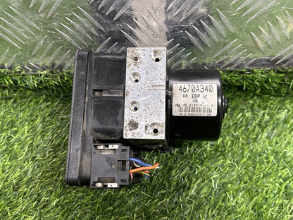 2006-2012 Mitsubishi Outlander- ABS Pump/Modulator PN: 4670A340