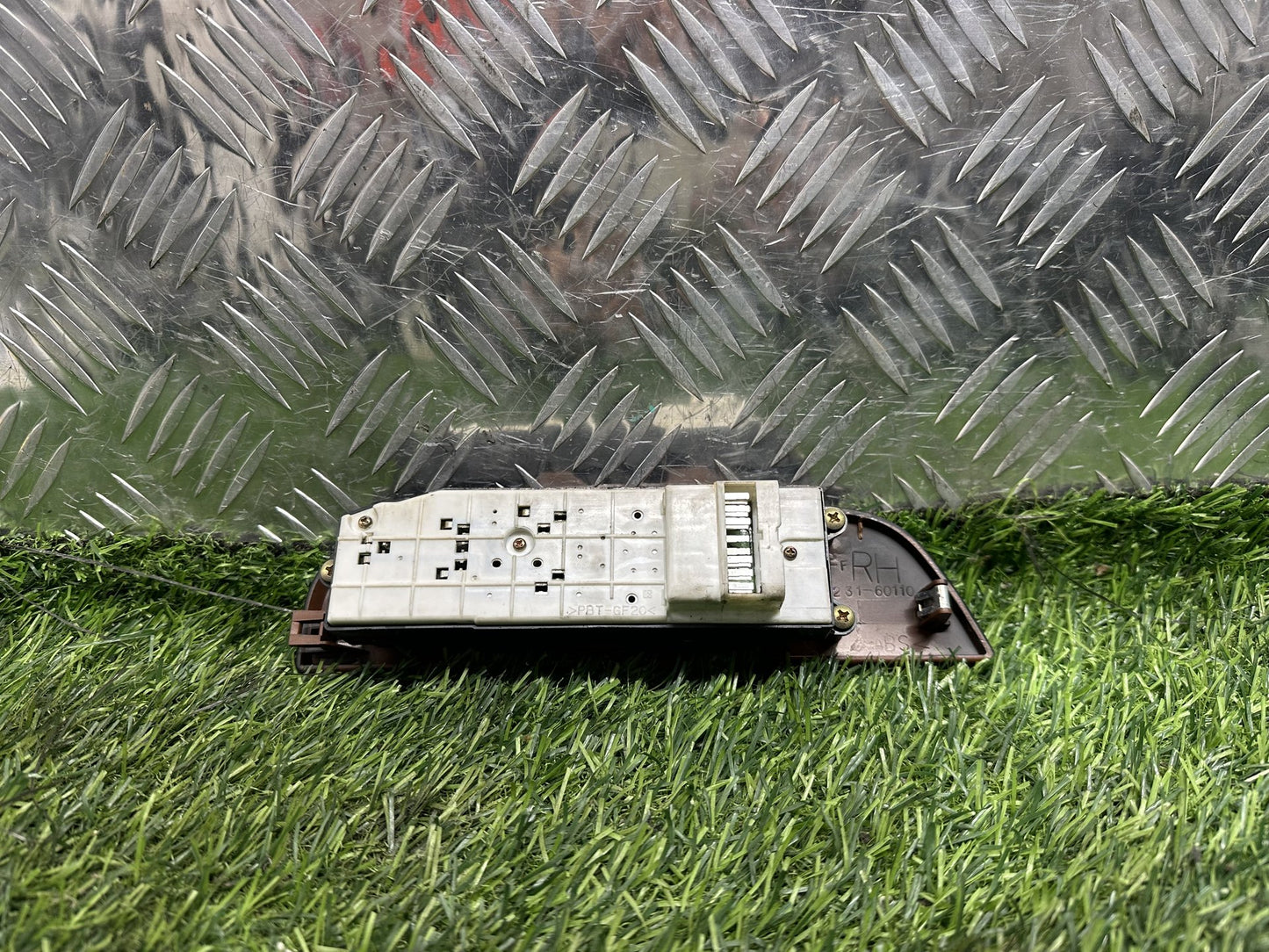 1996-2002 Toyota Land Cruiser Prado- Right Front Master Power Window Switch PN: WOOD FINISHED