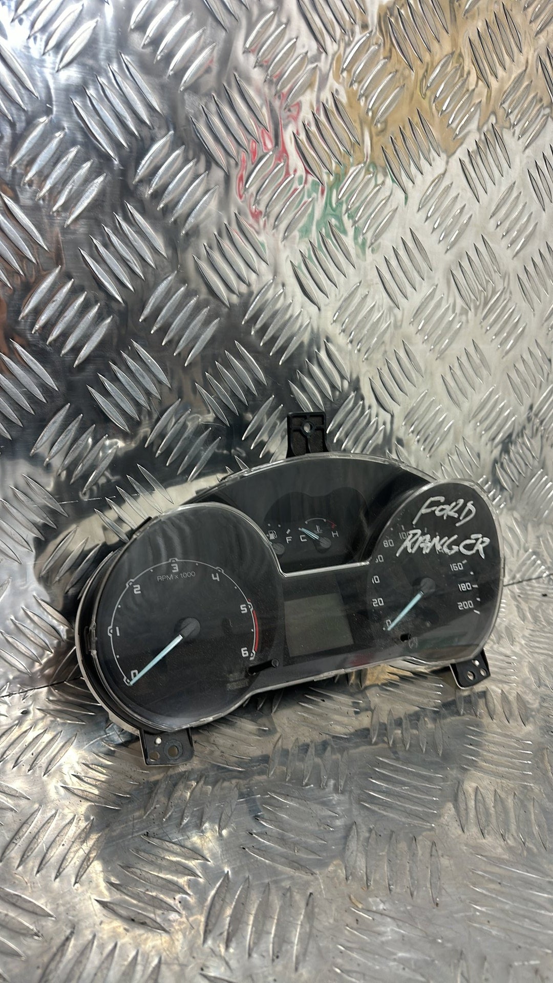 2011-2015 Ford Ranger Instrument Cluster AB39-10849-DG