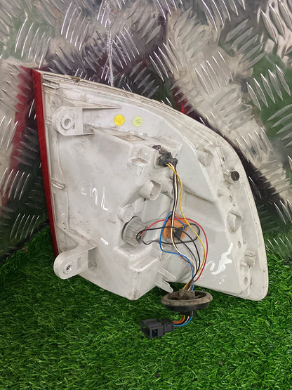 2008 - 2015 Skoda Superb Right Taillight 3T9945096B