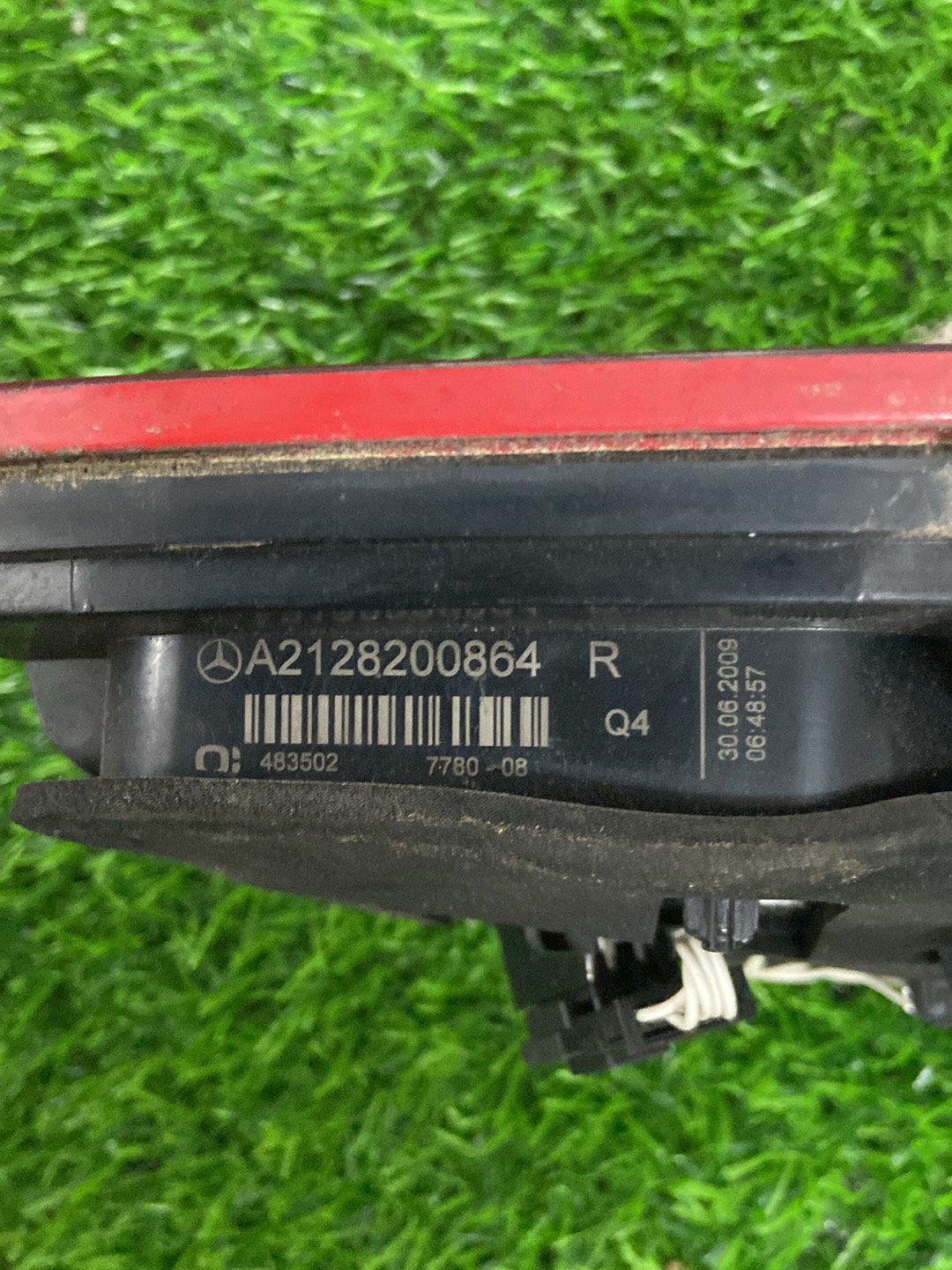 2009 - 2016 Mercedes-Benz E350 Right Tailgate Light A2128200864