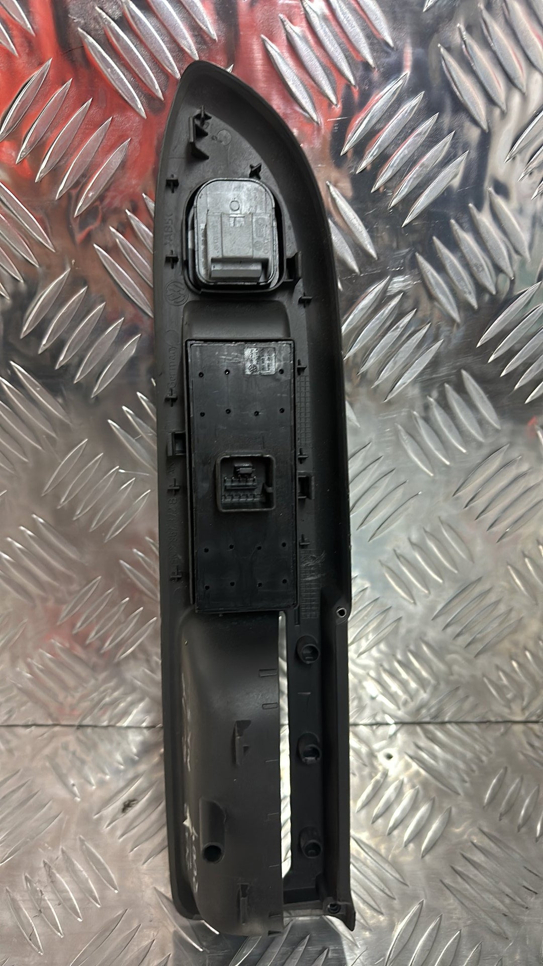 2003-2009 Volkswagen Golf Master Power Window Switch