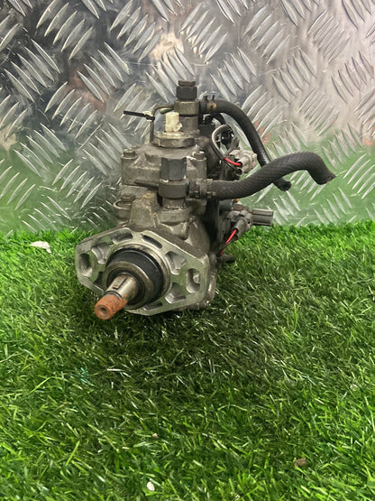 1990 - 1995 Toyota Hilux Injector Pump 2210067070
