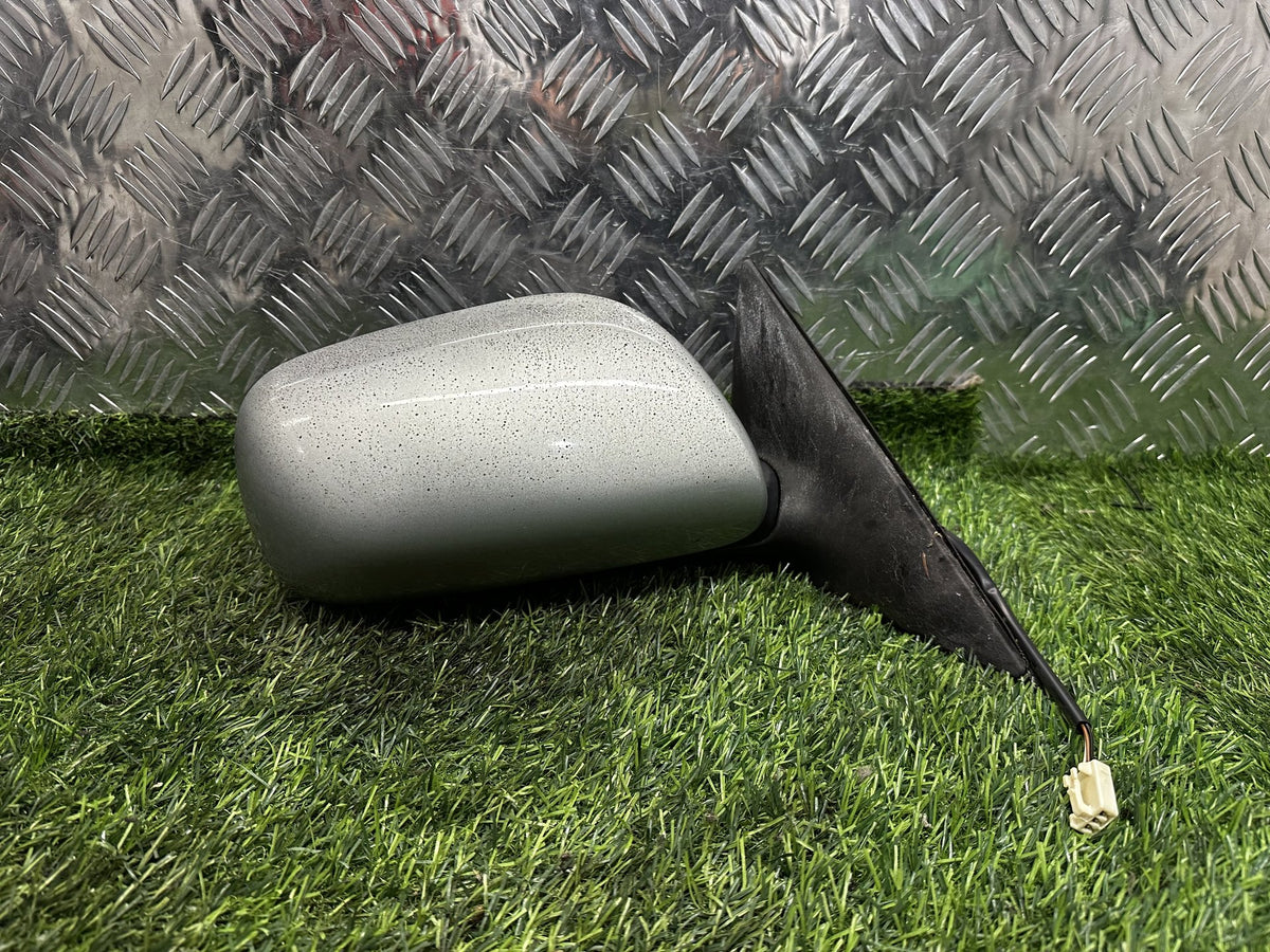 2006-2011 Toyota Camry V40 - Right Door Mirror PN: 4 WIRE TYPE
