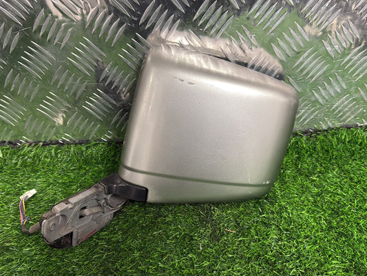 1997-2002 Nissan Elgrand E50- Left Door Mirror PN: 5 Wire