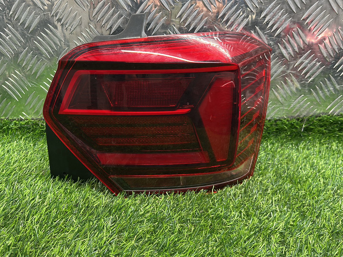 2017-2021 Volkswagen Polo MK6- AW BZ- Right Taillight PN: 2GS 945 096