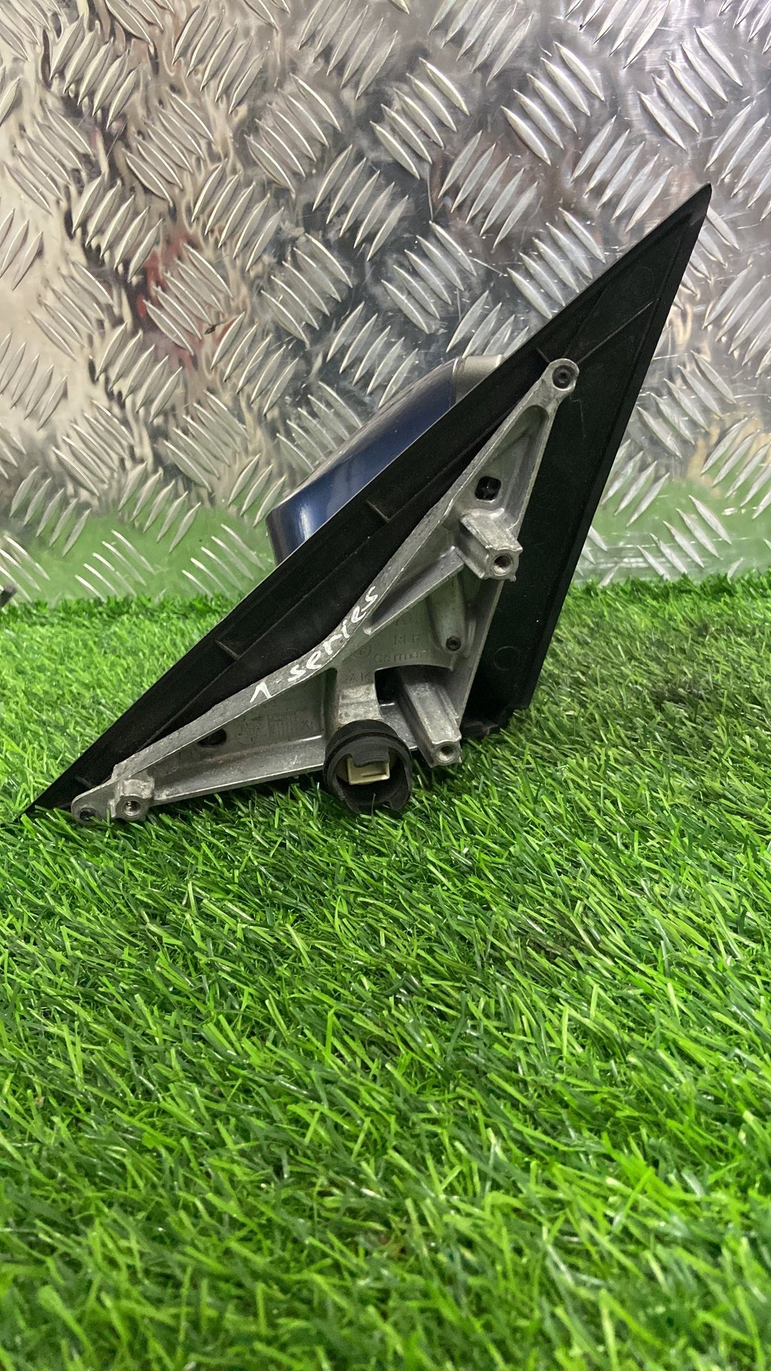 2009 - 2011 BMW 1 Series M Right Door Mirror 5 PIN