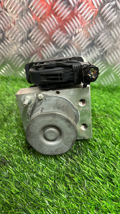 2011 - 2015 Ford Ranger ABS Pump/Modulator AB31-2C405-AE