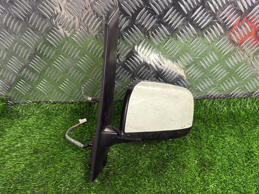 2005-2010 Nissan Serena C25- Left Door Mirror PN: 5 Wire