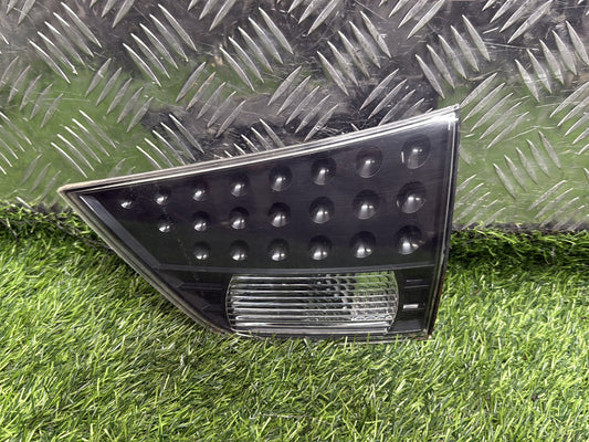 2006 - 2012 Mitsubishi Outlander Right Tailgate Garnish 1146-356