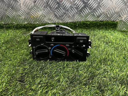 1996-2002 Toyota Land Cruiser Prado - Climate Controller PN: 55911-60030