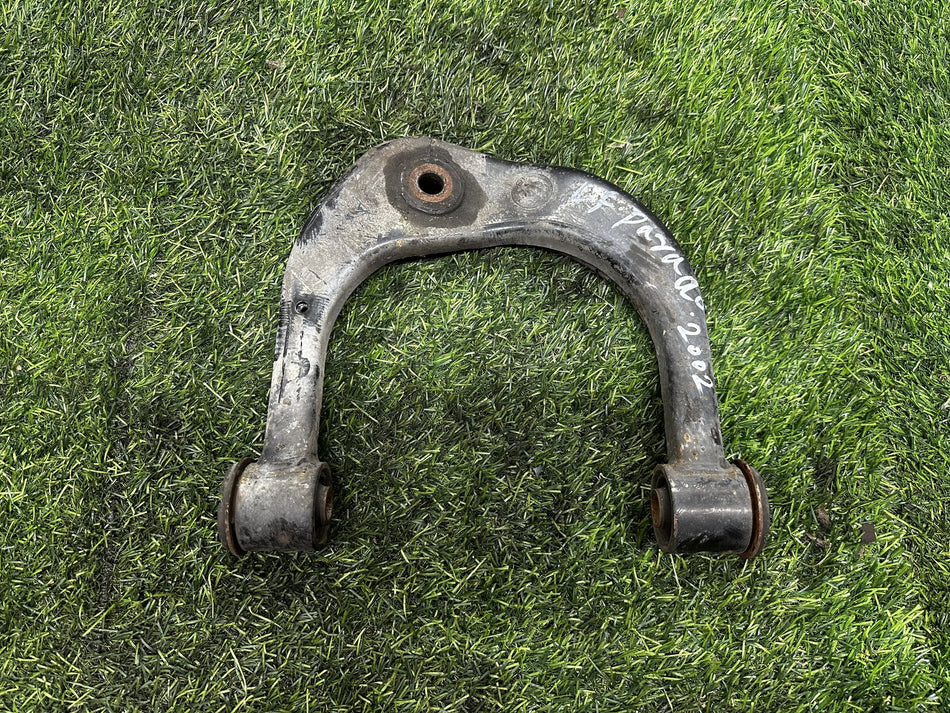 2002 Toyota Land Cruiser Prado - Left Front Upper Control Arm PN: