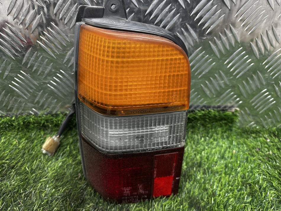 1990-1998 Toyota Corolla E100 - Left Taillight PN: KOITO 13-32