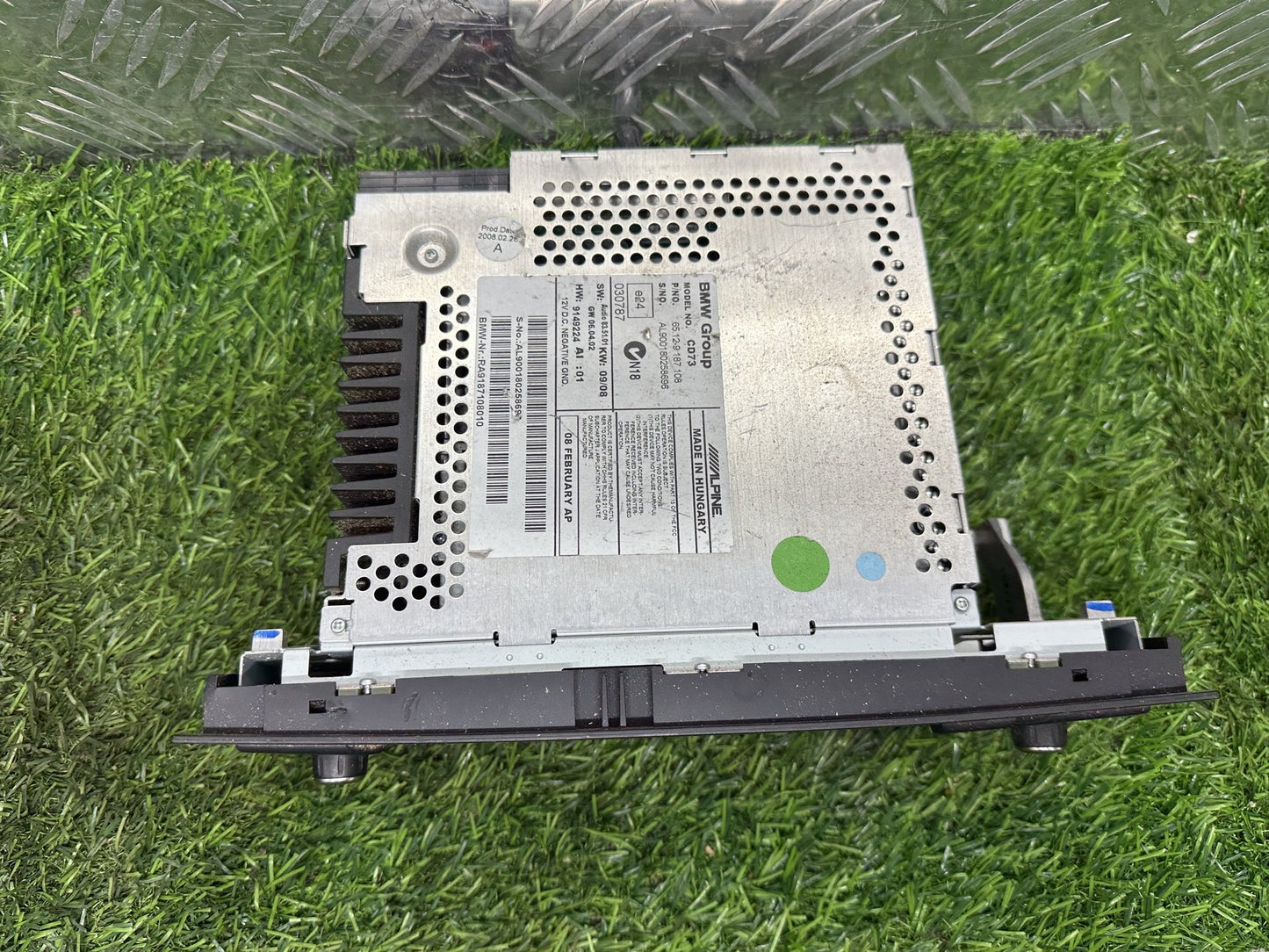 2009-2016 BMW X1 E84- Radio CD Player PN: CD73- 65.12-9 187 108