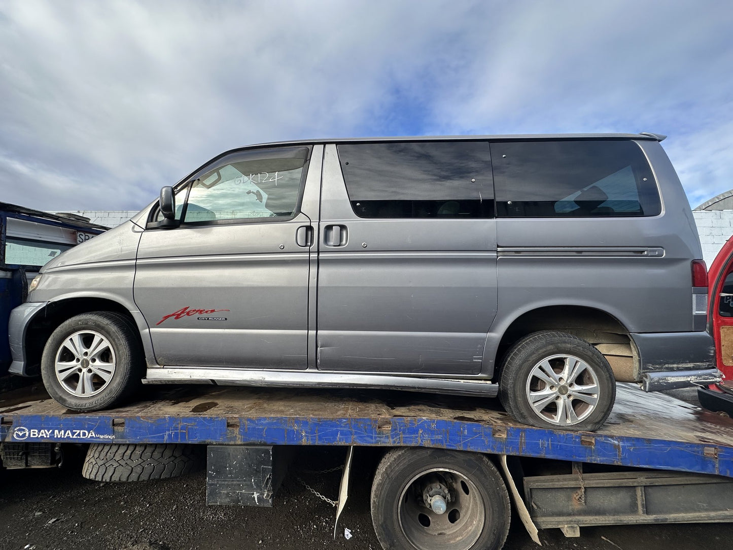 2006 Mazda Bongo Friendee SGEW